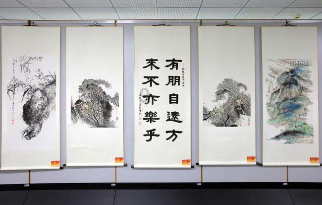 探索知识星球平台,了解现在纯正的土蜂蜜多少钱一斤呢?的精彩世界